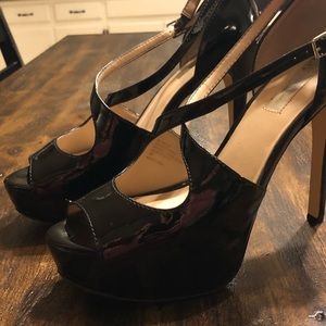 INC International Black Patent Platform w 5in Heel